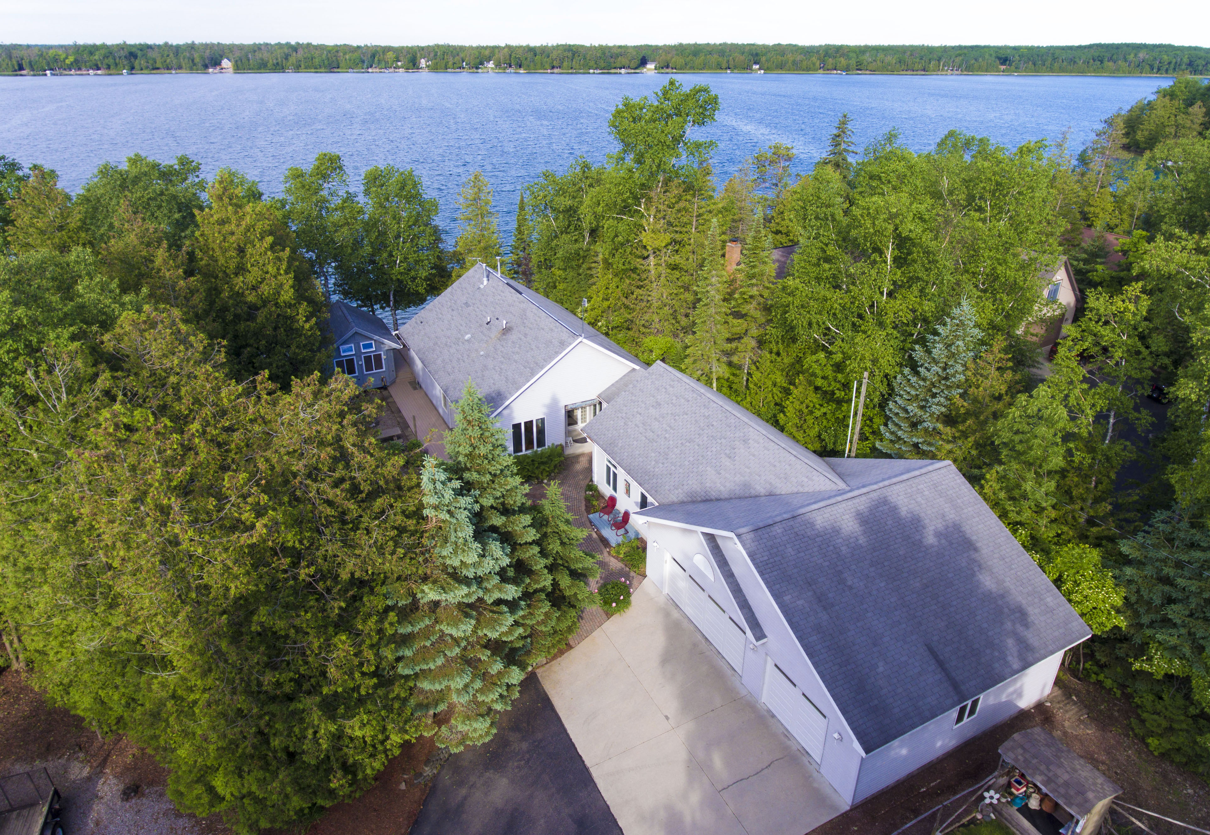Lakeshore Realty of Presque Isle, Michigan